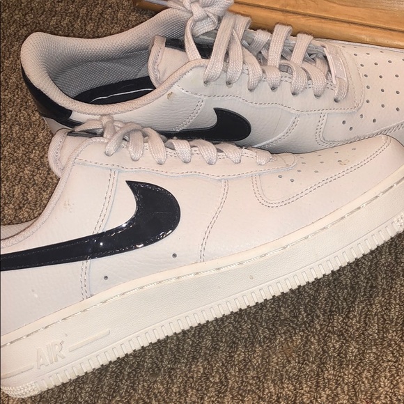 Nike Shoes - Nike Air Force 1
